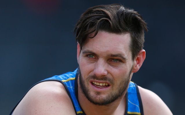  Mitchell McClenaghan shuts Indian fan who trolled New Zealand for T20I series loss