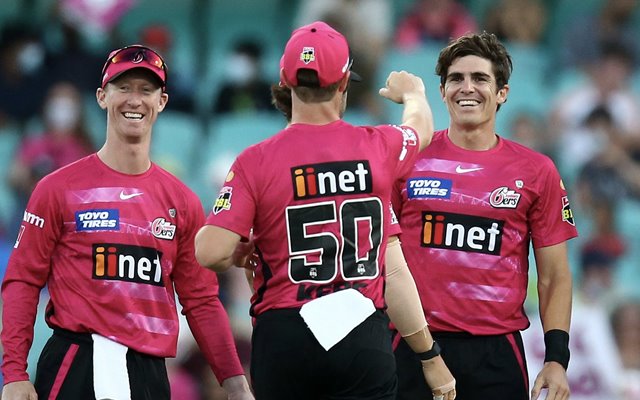  Watch: Sydney Sixers’ clever move sparks spirit of game debate