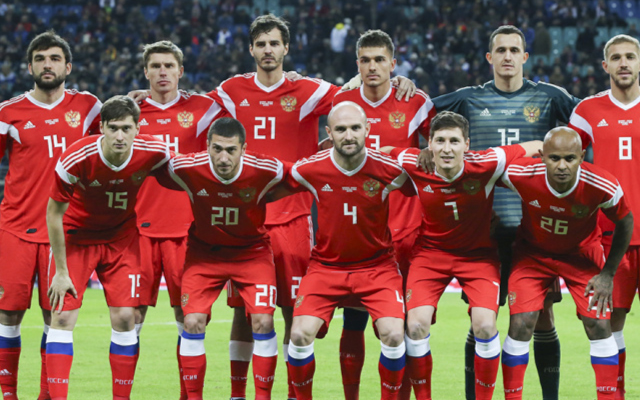  FIFA, UEFA bar Russia team and local clubs from international football