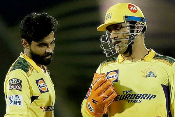  ‘Spoon-feeding doesn’t really help captain’: MS Dhoni on Jadeja relinquishing the captaincy