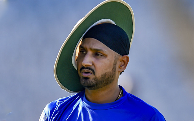  “Udta Punjab” – Twitteratis Burst Out In Laughter As Harbhajan Singh Names KL Rahul As Rohit Sharma’s Replacement For The Test Match