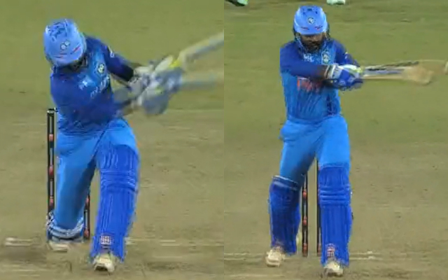  Watch: Dinesh Karthik Finishes The Second T20I Match In Style Against Australia, Video Goes Viral