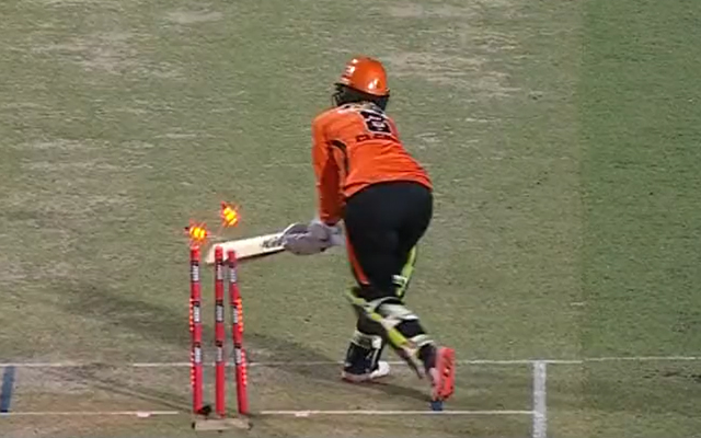  Watch: Free Hit Ball Hits The Stumps And Races To The Boundary In WBBL Match