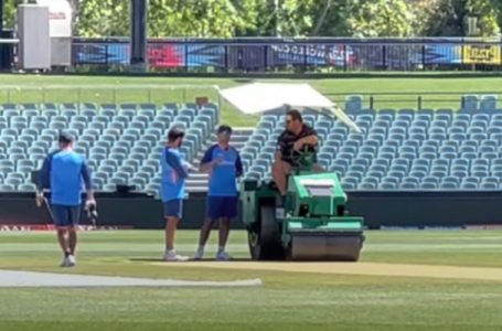 Watch: Rohit Sharma, Rahul Dravid’s long chat with Adelaide Oval pitch curator, video goes viral