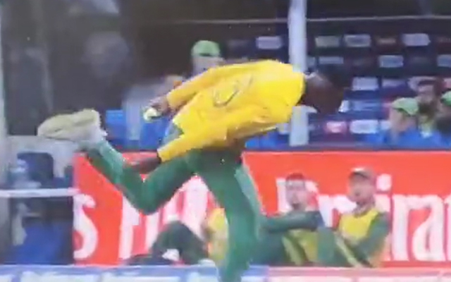  Watch: Kagiso Rabada takes a stunning backward running catch to dismiss Babar Azam