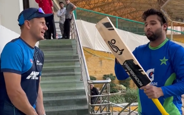  Watch: Imam Ul Haq and Neil Wagner exchange bats, video goes viral