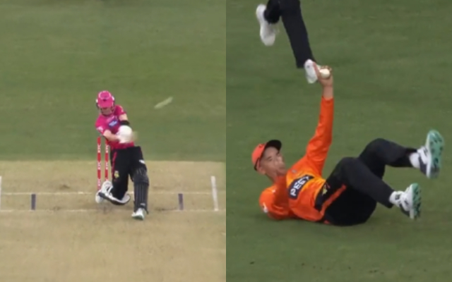  Watch: Ashton Agar slides to his right to take a stunning grab in the Big Bash League encounter
