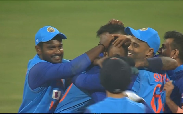  ‘Ant bhala to sab bhala’- Fans ecstatic as Axar Patel’s last-over bowling heroics help India take 1-0 lead against SL