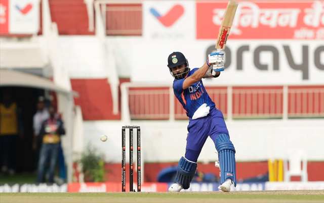  Former Sri Lanka star in awe of ‘GOAT’ Virat Kohli as latter scores 46th ODI hundred