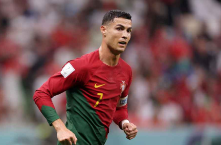 ‘I won the World Cup, he didn’t..’ – Former Chelsea defender tears down Cristiano Ronaldo