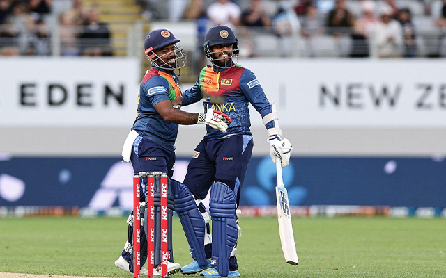  ‘Super Over har time NZ se hi kyu hote hai’ – Fans can’t keep calm as Sri Lanka defeat New Zealand after tense last over in 1st T20I