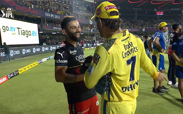  ‘Moment hai bhai, moment hai’ – Ms Dhoni and Virat Kohli share fun chat after RCB’s clash with CSK in IPL 2023