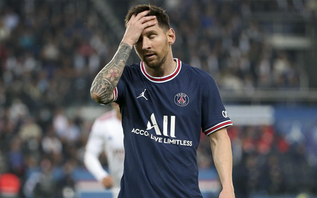  ‘Horrible fan base’ – Twitter reacts as PSG fans boo Lionel Messi after he misses an easy attempt in his farewell game