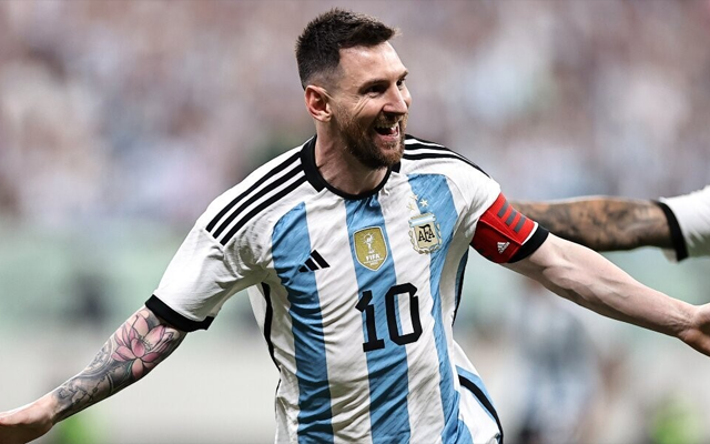 WATCH: Rosario celebrates as Lionel Messi scores hattrick for Argentina on his 36th birthday