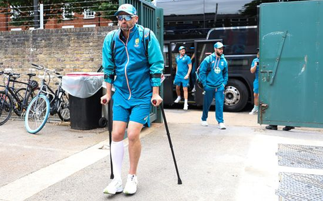  ‘Esa nhi hona chahiye tha’- Fans react as Nathan Lyon arrives at Lord’s on crutches ahead of third day of Ashes Test