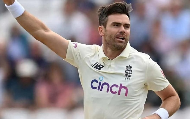  ‘Ye iska last Test lag raha hai’ – Fans react as Jimmy Anderson replaces Ollie Robinson for the 4th Ashes Test