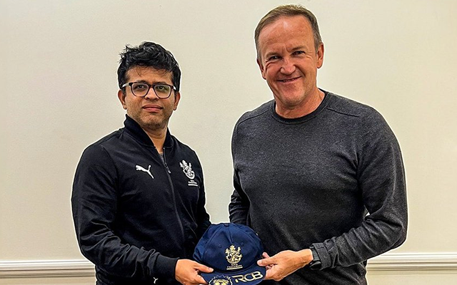  ‘Ya toh ye phool banayega ya fir fool’ – Fans react as Andy Flower has been appointed as RCB’s new Head Coach for IPL 2024