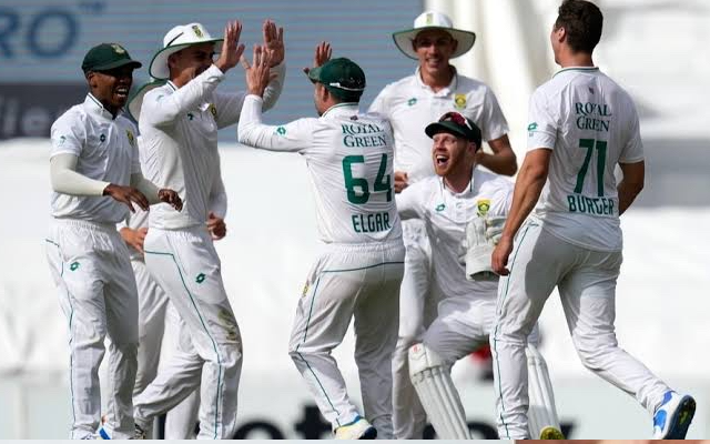  ‘No one looked like they were willing to play ugly’ – Aakash Chopra criticises Indian squad for poor performance in 1st Test against South Africa