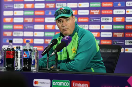 Foreign coaches exit PCB: Mickey Arthur along with others tender resignation