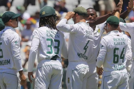 ‘Nobody is going to say about pitch now’ Fans react after 23 wickets fall on Day one of second Test in Cape Town