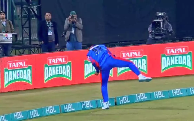  WATCH: Jahandad Khan falls to Kieron Pollard’s game-changing catch